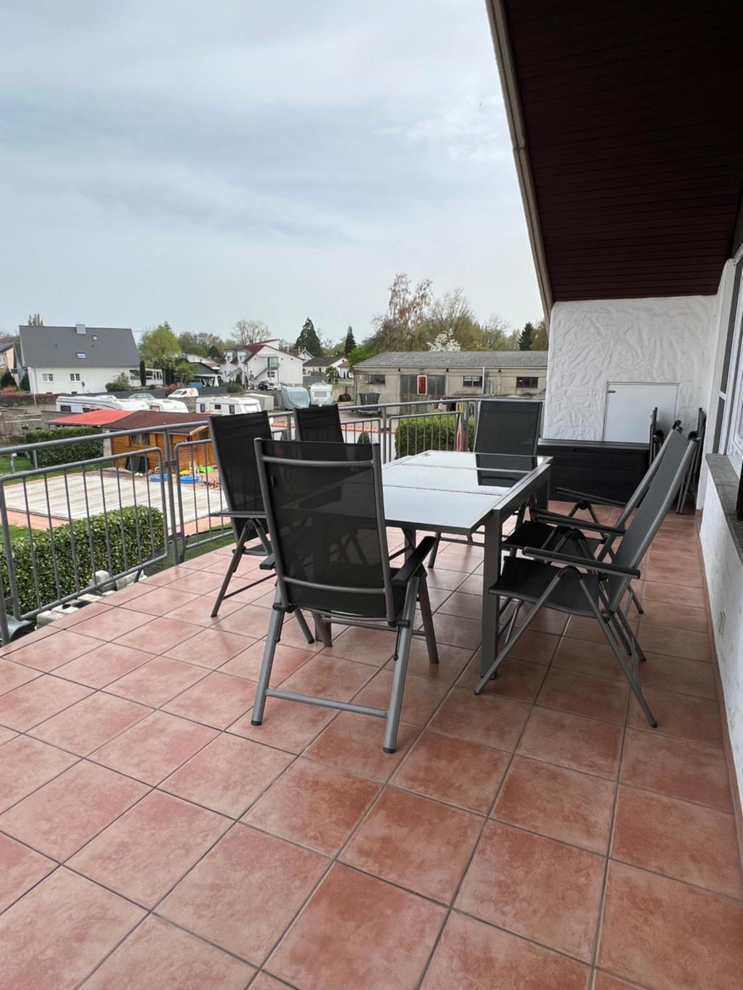 Ferienwohnungen Zur Elz - Traumhafte 160 Qm Wohnung Mit Pool Und Garten Naehe Des Europaparks Kappel-Grafenhausen Buitenkant foto