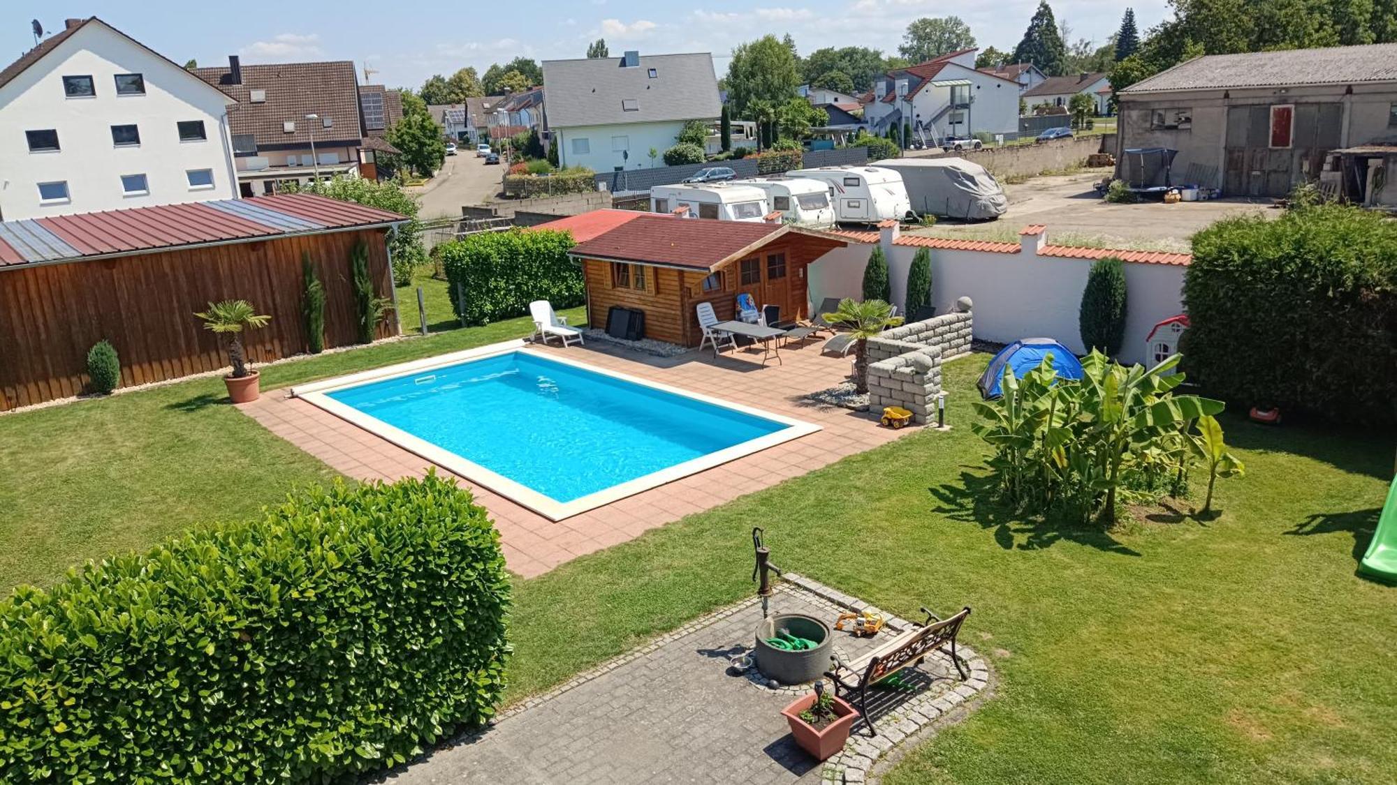 Ferienwohnungen Zur Elz - Traumhafte 160 Qm Wohnung Mit Pool Und Garten Naehe Des Europaparks Kappel-Grafenhausen Buitenkant foto